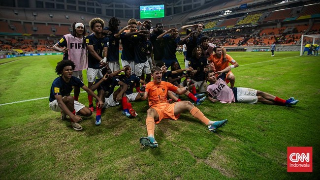 Berita soal Piala Dunia U-17 dan hukuman yang didapat Rivan Nurmulki memenuhi daftar berita terpopuler di kanal olahraga dalam 24 jam terakhir.