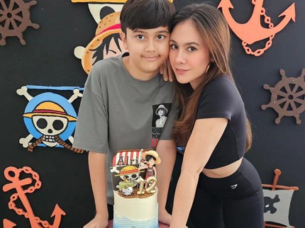 Lama Tak Terekspose, Intip 7 Potret Anak Bungsu Wulan Guritno Sudah ABG