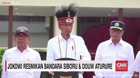 VIDEO: Presiden Jokowi Resmikan Bandara Siboru dan Douw Aturure