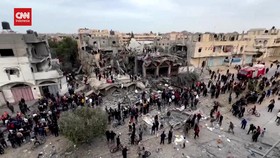 VIDEO: Sehari Jelang Gencatan Senjata, Israel Serang Rafah Timur