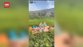 VIDEO: Hujan Turun, Kawasan Gunung Bromo Kembali Hijau