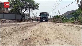 VIDEO: Ngeri 'Jalur Neraka' Parung Panjang yang Memakan Korban