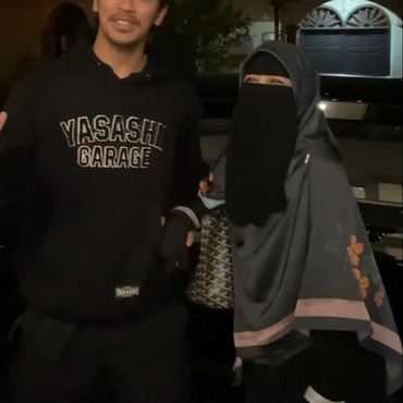 8 Potret Rumah Baru & Mobil Mewah Umi Pipik Pemberian Abidzar dari Hasil Kerja Keras