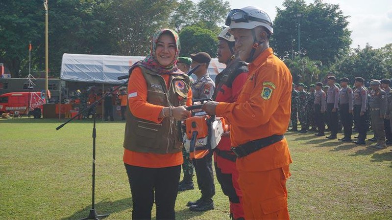 Bupati Klaten, Sri Mulyani, mengungkapkan kekhawatirannya akan terjadinya bencana longsor di wilayah pelaksanaan Proyek Strategi Nasional (PSN).
