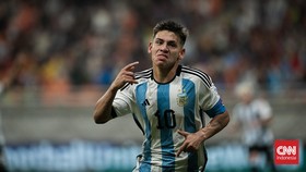 Bersinar di Indonesia, Echeverri Dilirik Man City, Chelsea, Barcelona