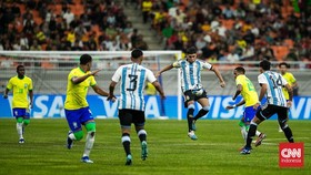 Echeverri Bawa Argentina Unggul 1-0 atas Brasil di Babak Pertama