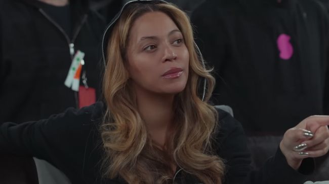 Beyonce memutuskan untuk menunda pengumuman spesialnya yang semula dijadwalkan pada 14 Januari 2024.