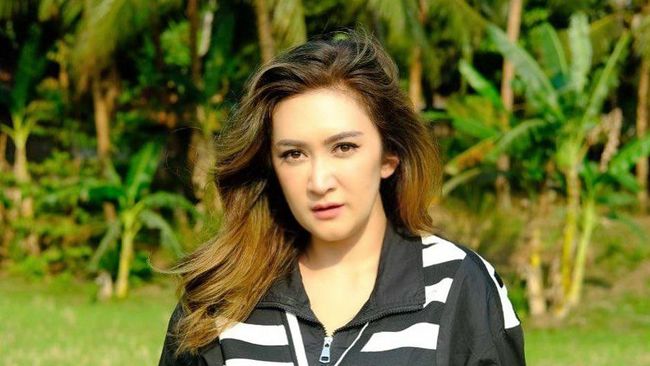 Ada Firasat Rumah Dijarah, Nafa Urbach Sempat Beri Pesan ke Tetangga