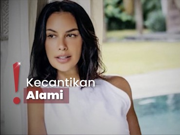 img-title Wajah Awet Muda Kim Keon Hee Dibandingkan dengan Sophia Latjuba