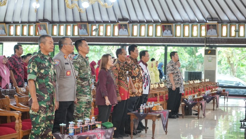 Wabup Klaten Sebut Sekolah-Keluarga Benteng Pencegahan AIDS dan LGBT