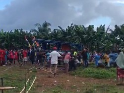 Sepakbola Tarkam di Halmahera Barat Ricuh, Oknum Polisi Diduga Provokasi