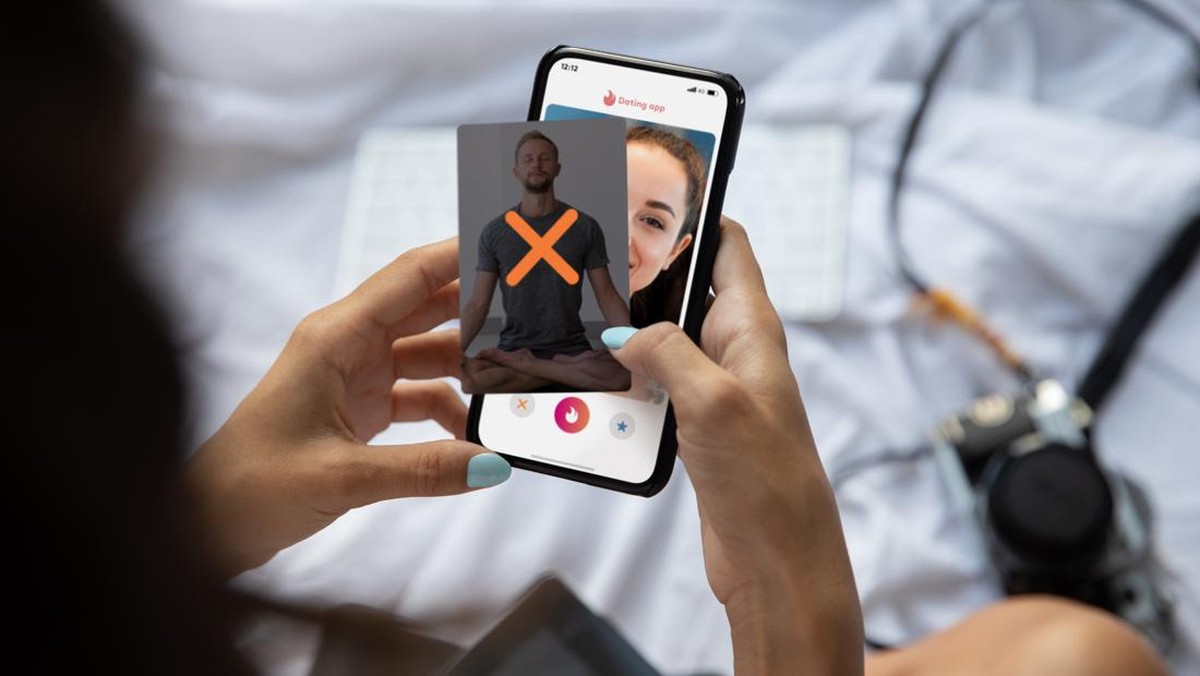 Survei Ungkap Kebohongan di Dating App yang Paling Bikin Ilfeel