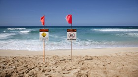 Pantai Bugil Populer Australia Akan Ditutup, Warga Bikin Petisi