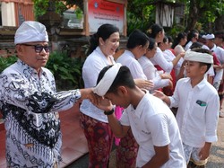 Sejarah dan Tema Hari Guru Nasional 2024, Cek di Sini