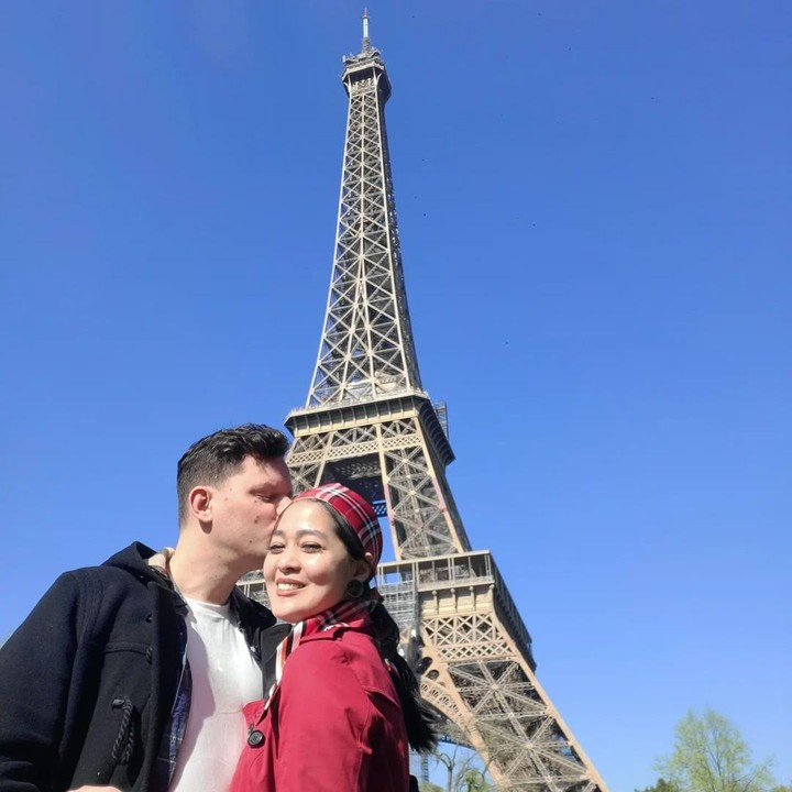 <p>"Sehat, langgeng, dan bahagia selalu Cici sayang dan Jeff. Peluk dan cium buat <em>baby</em> Nova (ditunggu di Indonesia)," kata seorang netizen. "<em>Happy anniversary</em> kesayangannn. Bahagia selalu ya," ungkap netizen lainnya. (Foto: Instagram: @graciaz14)</p>