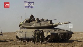 VIDEO: Momen Tank dan Kendaraan Tempur Israel Tinggalkan Gaza