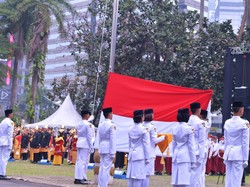 Panduan Upacara Hari Guru Nasional 2025 Resmi dari Kemendikdasmen