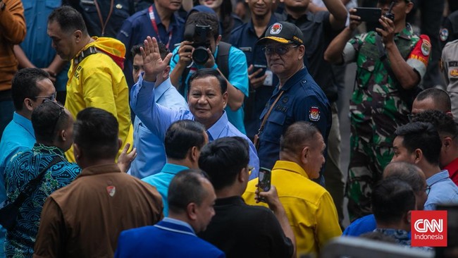 Saat hadiri Mukernas III MUI di Jakarta Utara, Prabowo Subianto menjelaskan ada empat hal penting dalam politik, termasuk isi 'tas'.