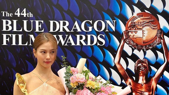 Kenalan dengan Go Min Si, Aktris Cantik Pemenang Best New Actress di Blue Dragon Film Awards 2023