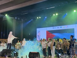 Harmonisasi Angklung Suarakan Inklusi di Bandung