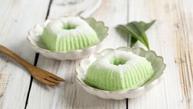 Resep Putu Ayu, Kue Bolu Imut Bertabur Kelapa yang Lembut