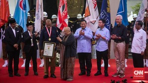 momen-deklarasi-kampanye-damai-pemilu-2024-4_169 momen-deklarasi-kampanye-damai-pemilu-2024-4_169