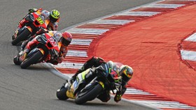 Bezzecchi Diklaim Lontarkan Kata-kata Kasar kepada Marquez