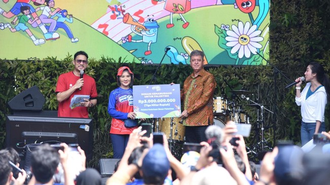 Pertamina Eco RunFest 2023 berhasil mengumpulkan donasi kemanusiaan senilai Rp3 miliar yang disalurkan melalui Kedutaan Besar Palestina di Jakarta.