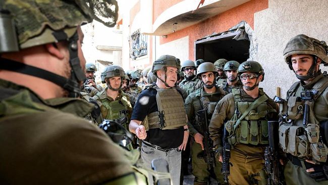 Israeli military asks troops to be ready for Lebanon attack