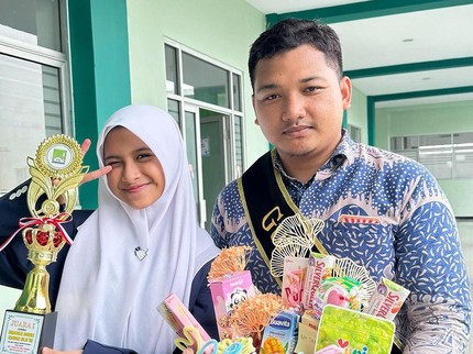 5 Potret Artis Rayakan Hari Guru Nasional 2023, Quinn Salman Beri Hadiah Spesial