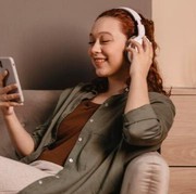 5 Rekomendasi Podcast Pengembangan Diri untuk Isi Akhir Pekan, Semuanya Ada di Spotify!
