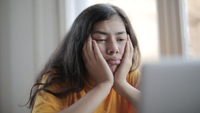 5 Kalimat yang Sering Diucapkan Orang yang Tidak Kompeten Menurut Psikologi
