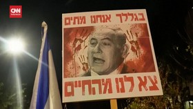 VIDEO: Warga Israel Kepung Rumah PM Netanyahu, Desak Mundur