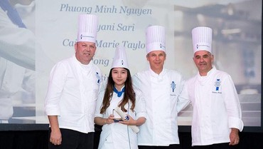 img-title Nggak Bisa Potong Daging, 7 Potret Belinda MCI Saat Kuliah Masak di Le Cordon Bleu