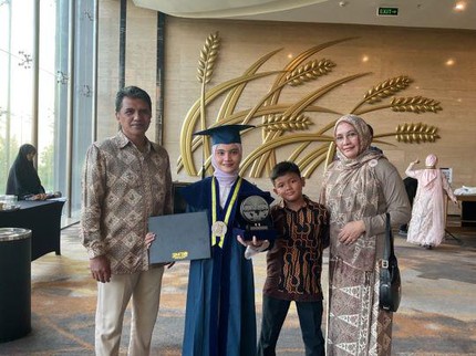 Carissa Lulus S2 ITB dengan IPK Sempurna, Belajar Santai Kadang Sambil Nongkrong di Kafe