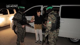 Kesaksian Eks Sandera: Kami Lebih Takut Bom-bom Israel daripada Hamas
