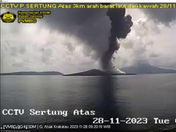 Gunung Anak Krakatau 4 Kali Erupsi Hari Ini, Warga Diminta Jauhi Radius 5 Km