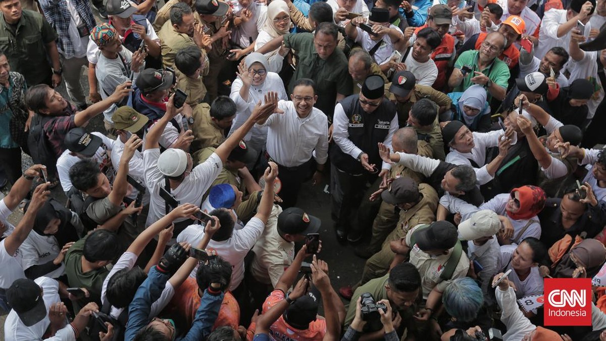 FOTO: Kampanye Perdana Capres Anies Baswedan Sapa Warga Jakarta-Bogor