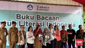 3.422 Buku Disebar ke 9 SD di Kaltim Guna Tingkatkan Literasi Siswa