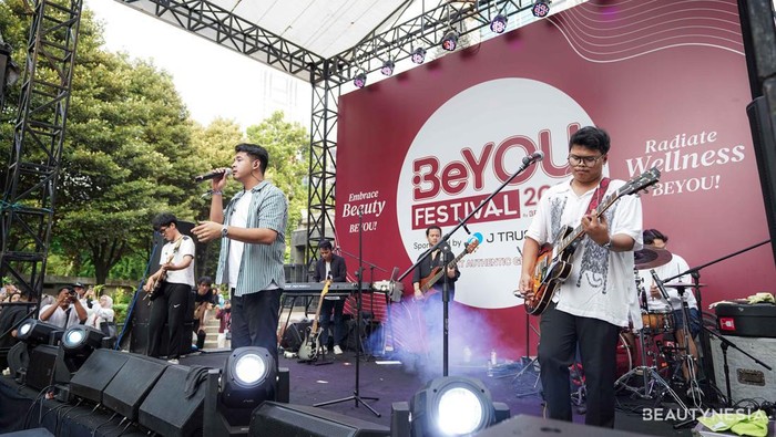 Keseruan di Activity Booth hingga Penampilan Spesial dari Nadhif Basalamah