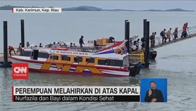 VIDEO: Perempuan Melahirkan di Pinggir Jalan dan di Laut