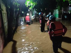 331 Rumah Warga Bogor Kebanjiran Imbas Hujan, 20 di Antaranya Rusak