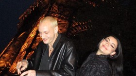 Charli XCX dan George Daniel The 1975 Tunangan