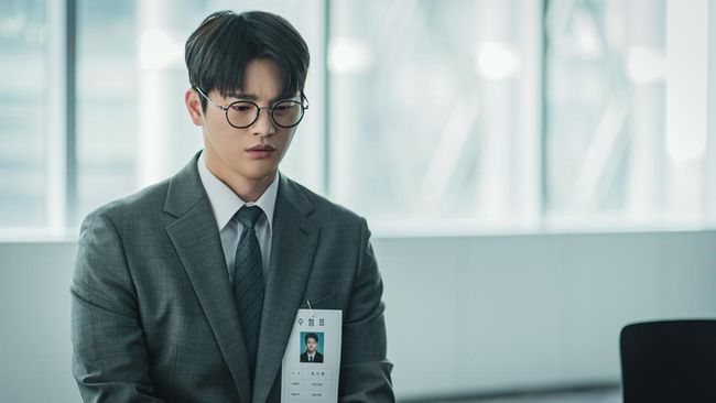 Simak ulasan CNN Indonesia tentang film Death's Game yang dibintangi Seo In-Guk dan Park So-dam. 