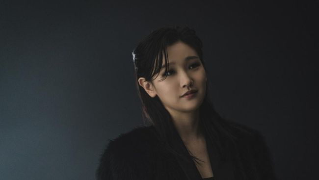 Meski berperan sebagai Death, Park So-dam mengaku pengin memeluk Choi Yee-jae (Seo In-guk) dalam drama Death's Game.