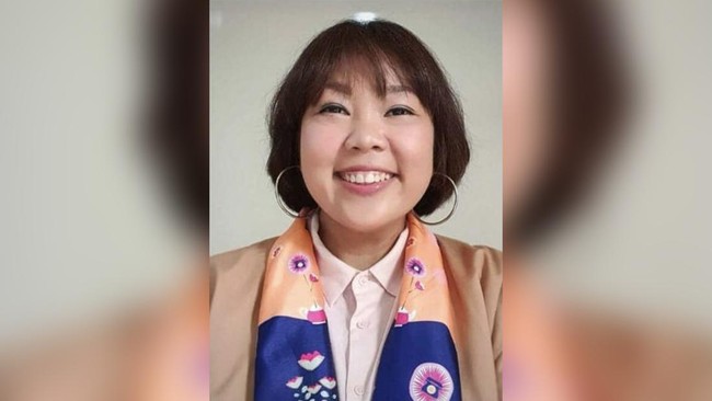 Putri bungsu Presiden Keempat RI Abdurrahman Wahid (Gus Dur) Inayah Wahid menegaskan tak mau menjadi bagian dari timses capres manapun di Pilpres 2024.
