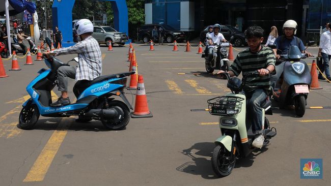 Ternyata Ini Penyebab Motor Listrik Subsidi Disebut Moeldoko Tak Laku