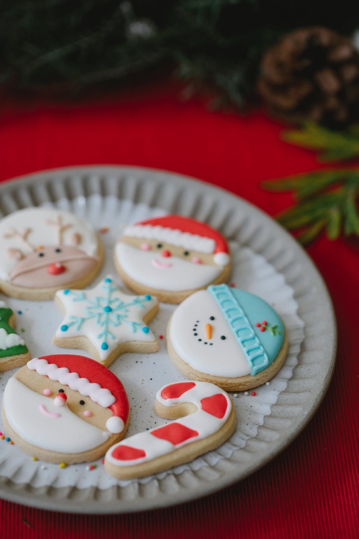Kue dan Makanan Khas Natal, Bisa Jadi Ide Hampers