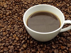 Kapan Sih Waktu Terbaik Buat Minum Kopi? Ini Hasil Risetnya