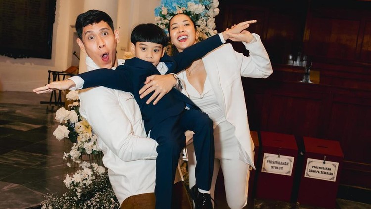 Ganindra Bimo dan Andrea Dian